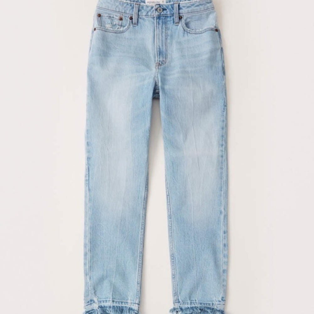 NEW ABERCROMBIE AND FITCH HIGH RISE MOM